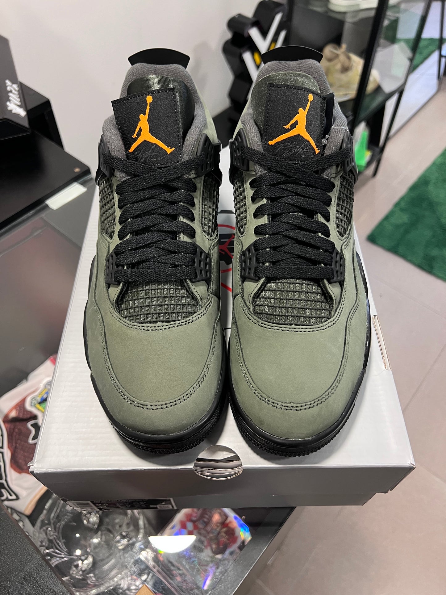 Jordan 4 Retro OG SP Undefeated (2025)
