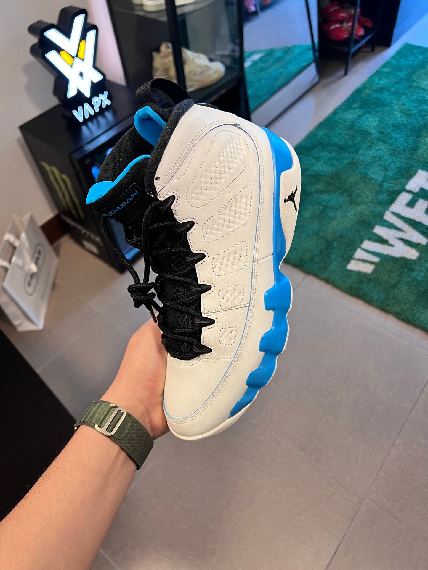 Jordan 9 Retro Powder Blue (2024)