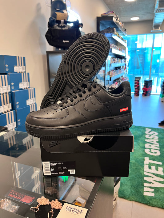 Nike Air Force 1 Low Supreme Black