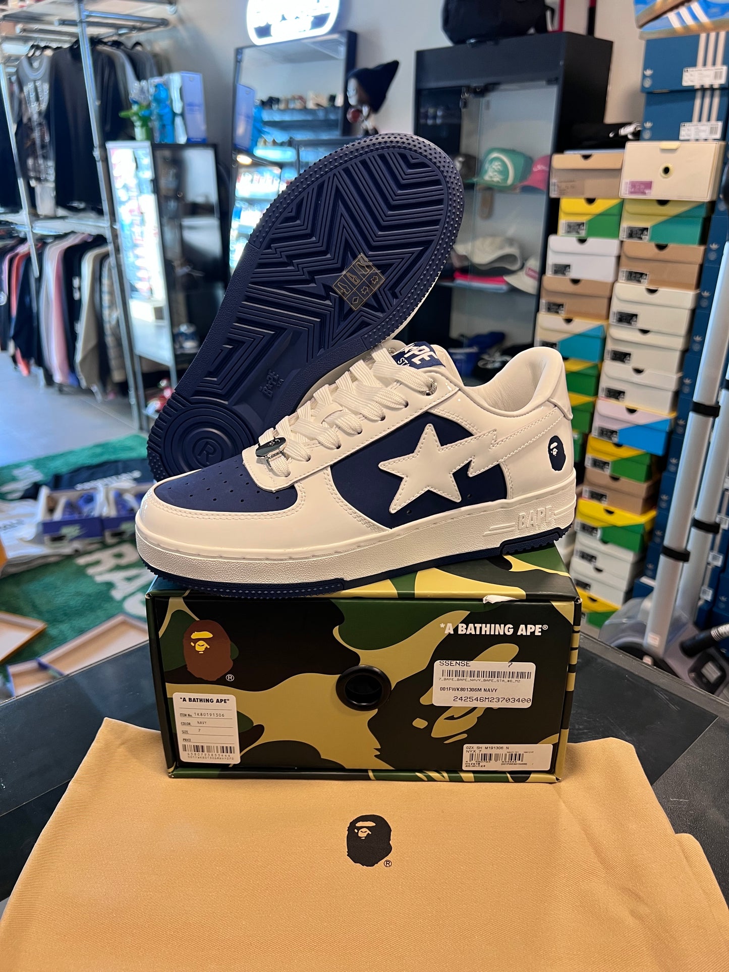 A Bathing Ape Bape Sta Low
#6 White Navy