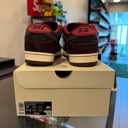Nike SB Dunk Low Riot Skateshop (USADA)