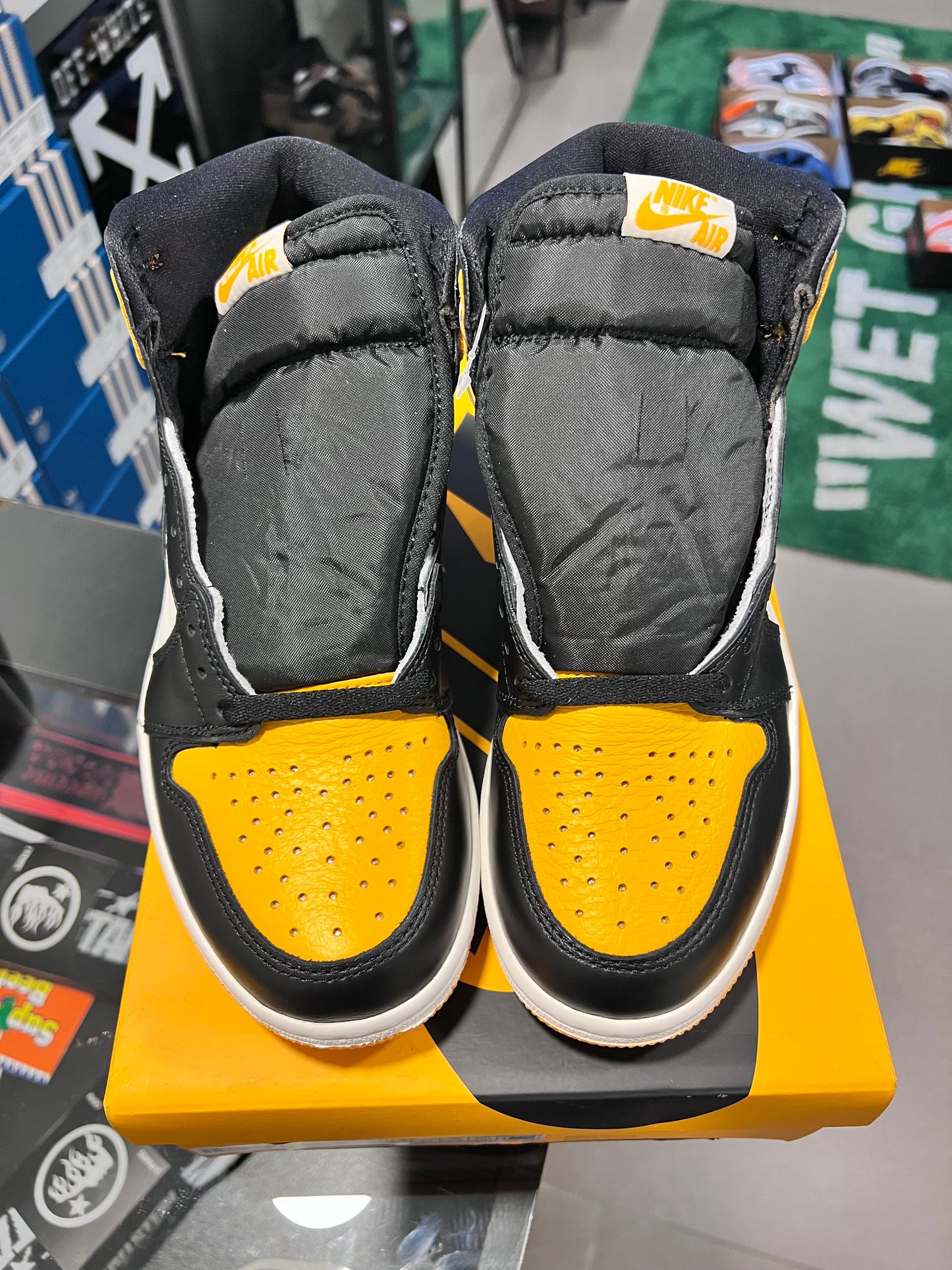 Jordan 1 Retro High OG
Taxi