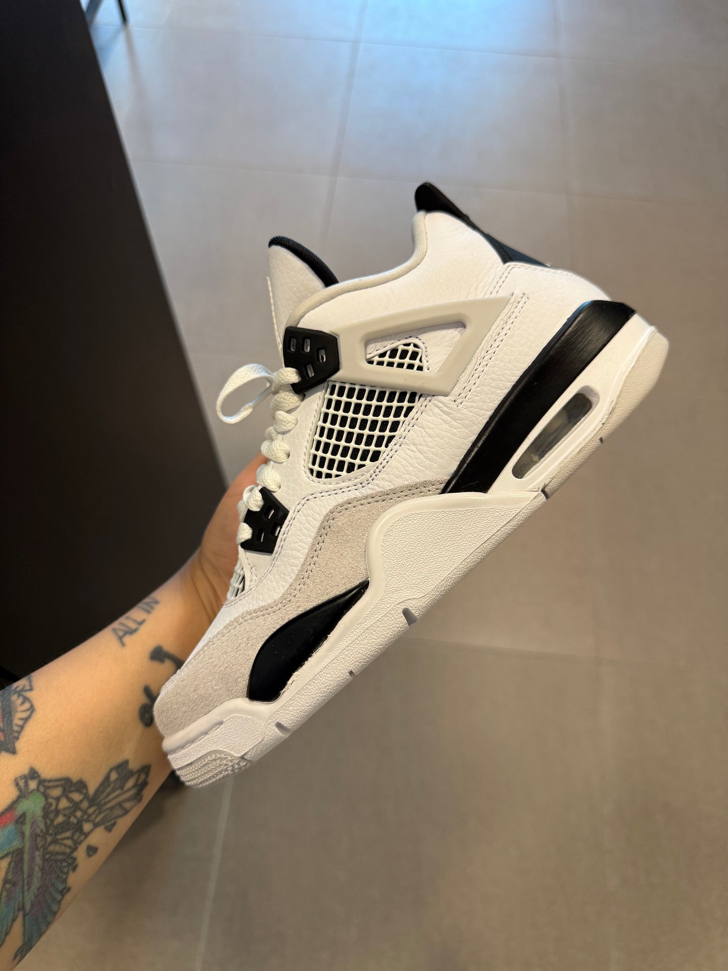 Jordan Retro 4 Military Black (GS)