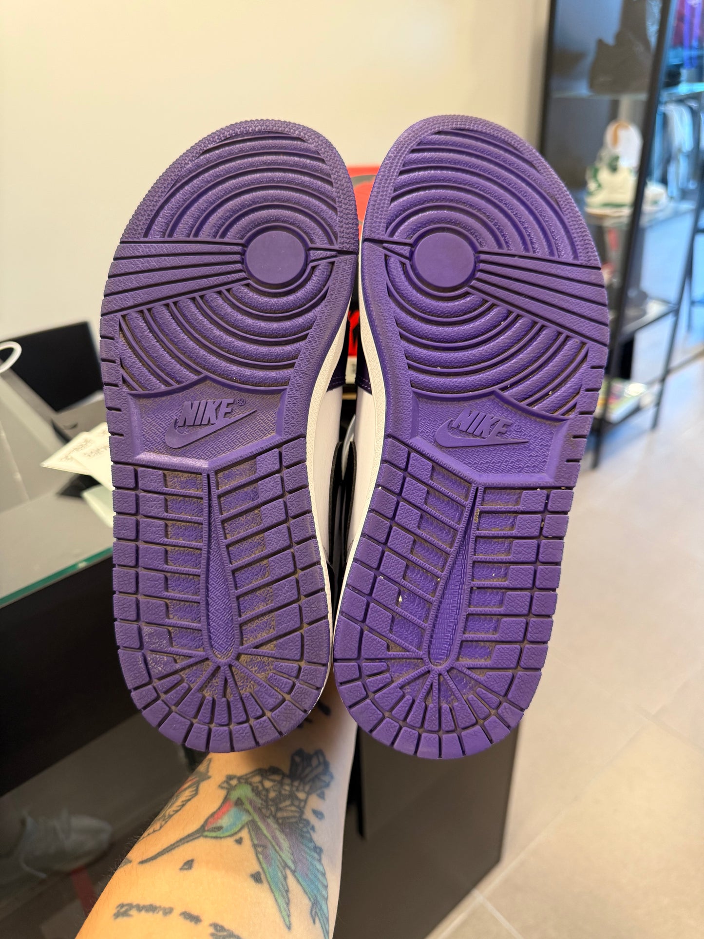 Jordan 1 Retro High Court Purple White