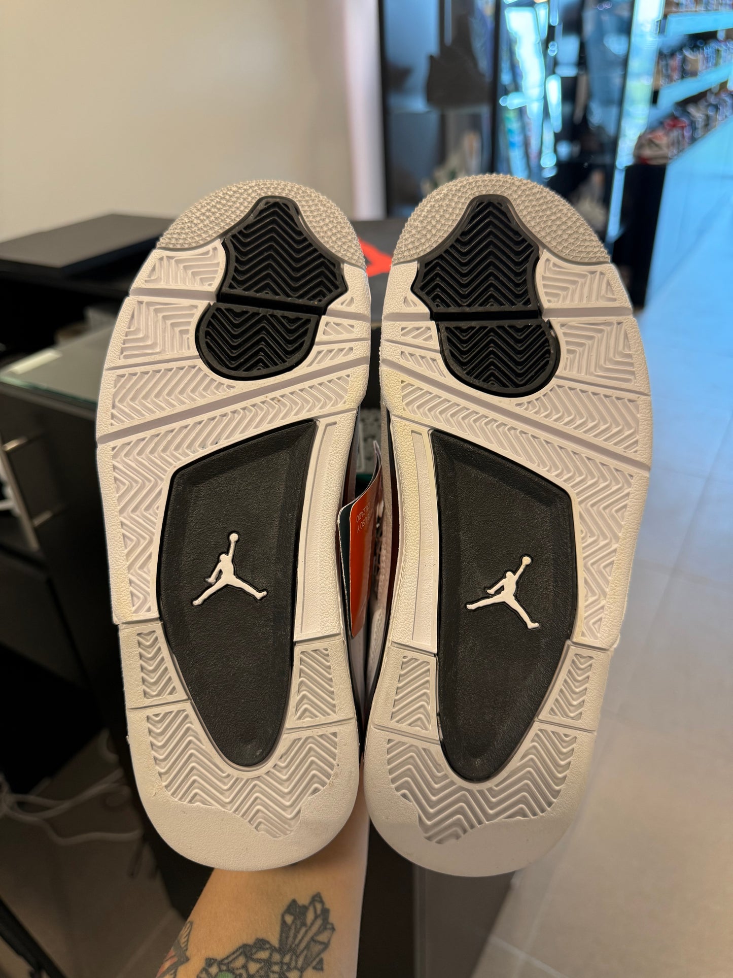 Jordan Retro 4 Military Black (GS)