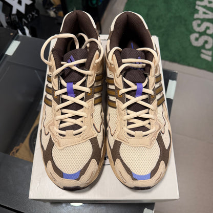 Adidas Response CL Bad Bunny Paso Fino (USADA)
