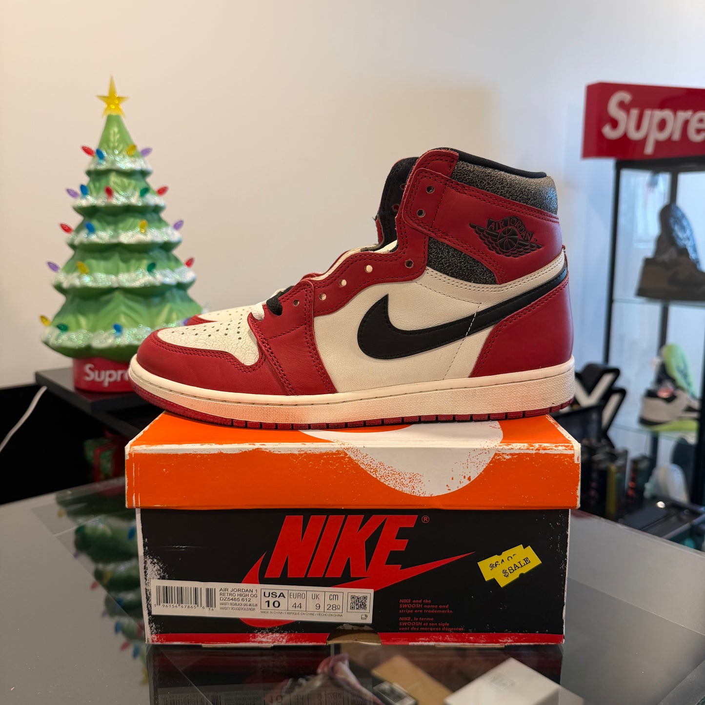 Jordan 1 Retro High OG Chicago Lost and Found (USADA)