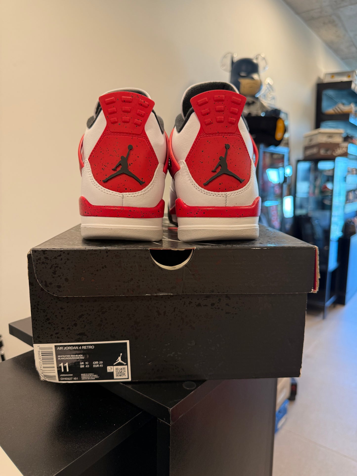 Jordan 4 Retro Red Cement