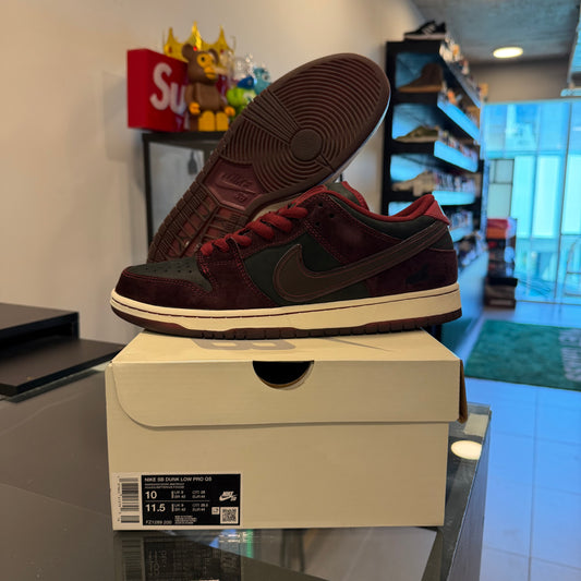 Nike SB Dunk Low Riot Skateshop (USADA)