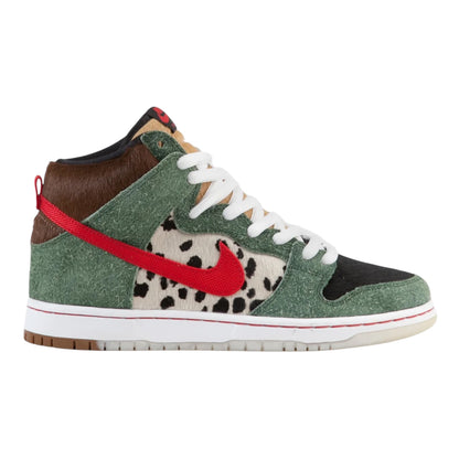 Nike SB Dunk High Dog Walker