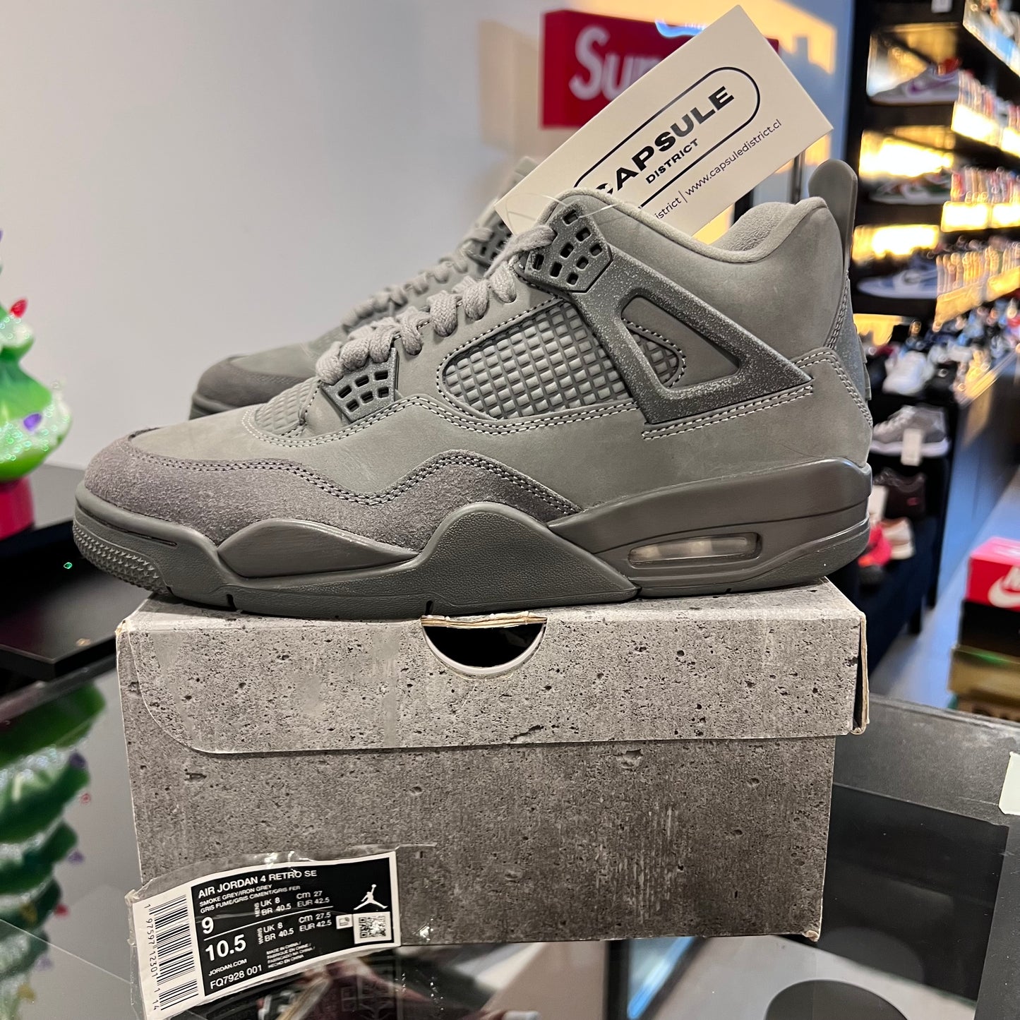 Jordan 4 Retro SE
Paris Olympics Wet Cement (USADA)