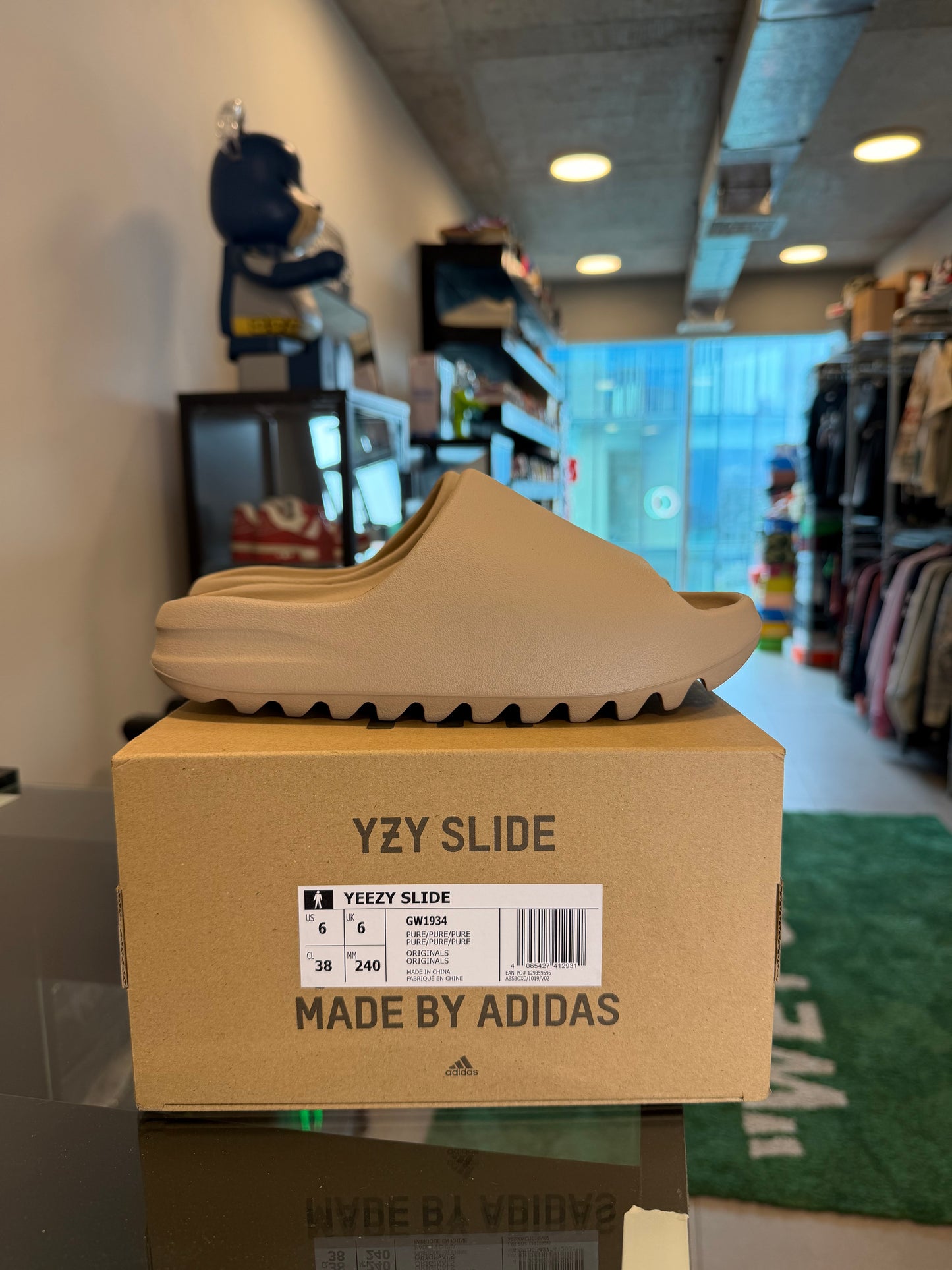Adidas Yeezy Slide Pure (Restock)