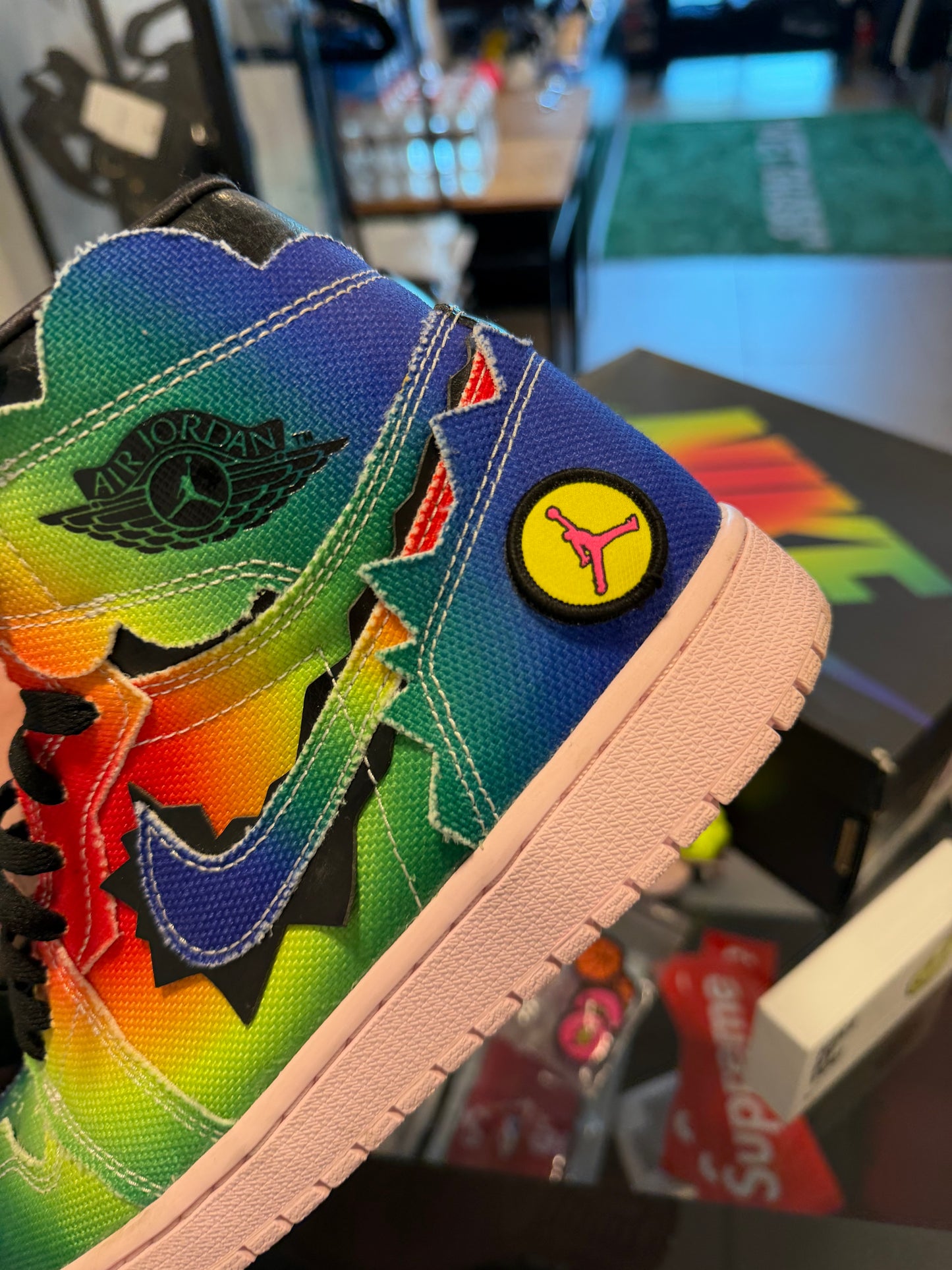 Jordan 1 Retro High J Balvin