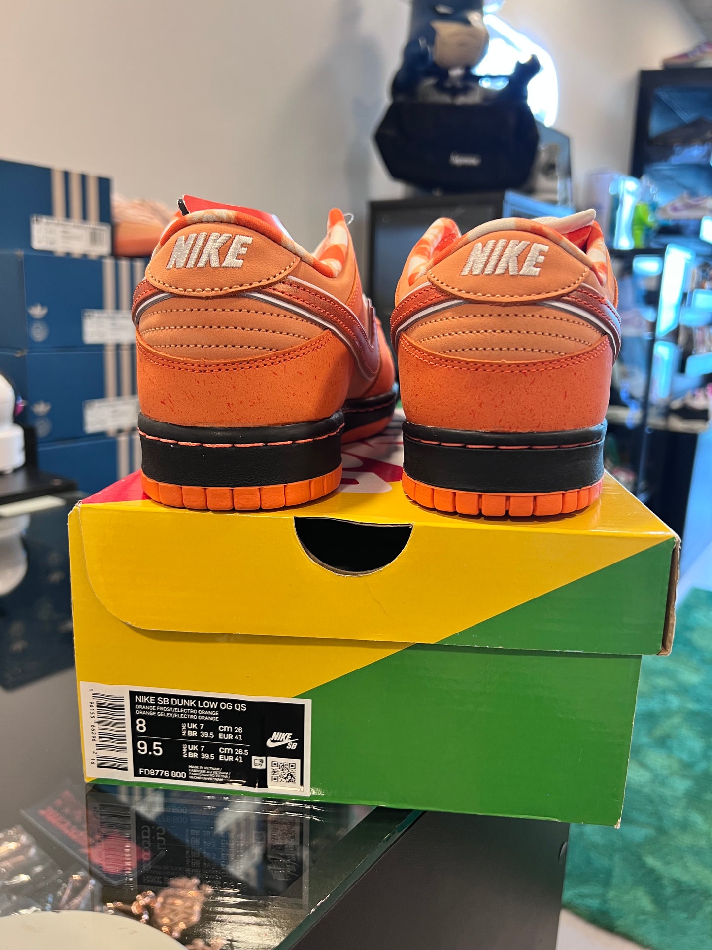 Nike SB Dunk Low
Concepts Orange Lobster