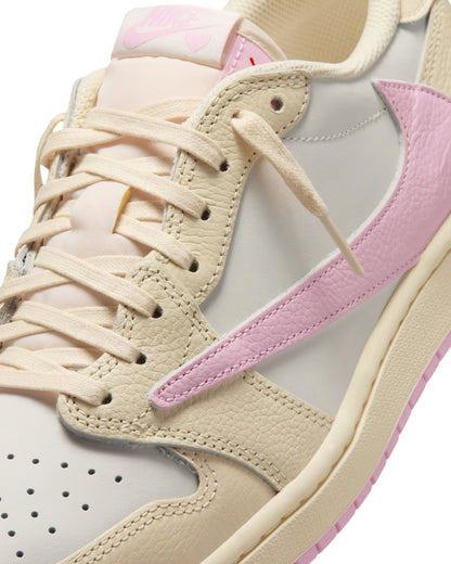 Air Jordan 1 Low x Travis Scott
Shy Pink