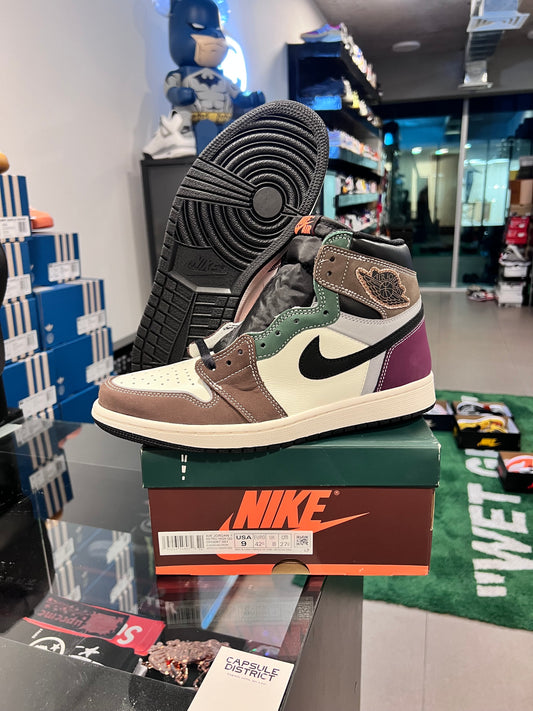 Jordan 1 Retro High OG
Hand Crafted