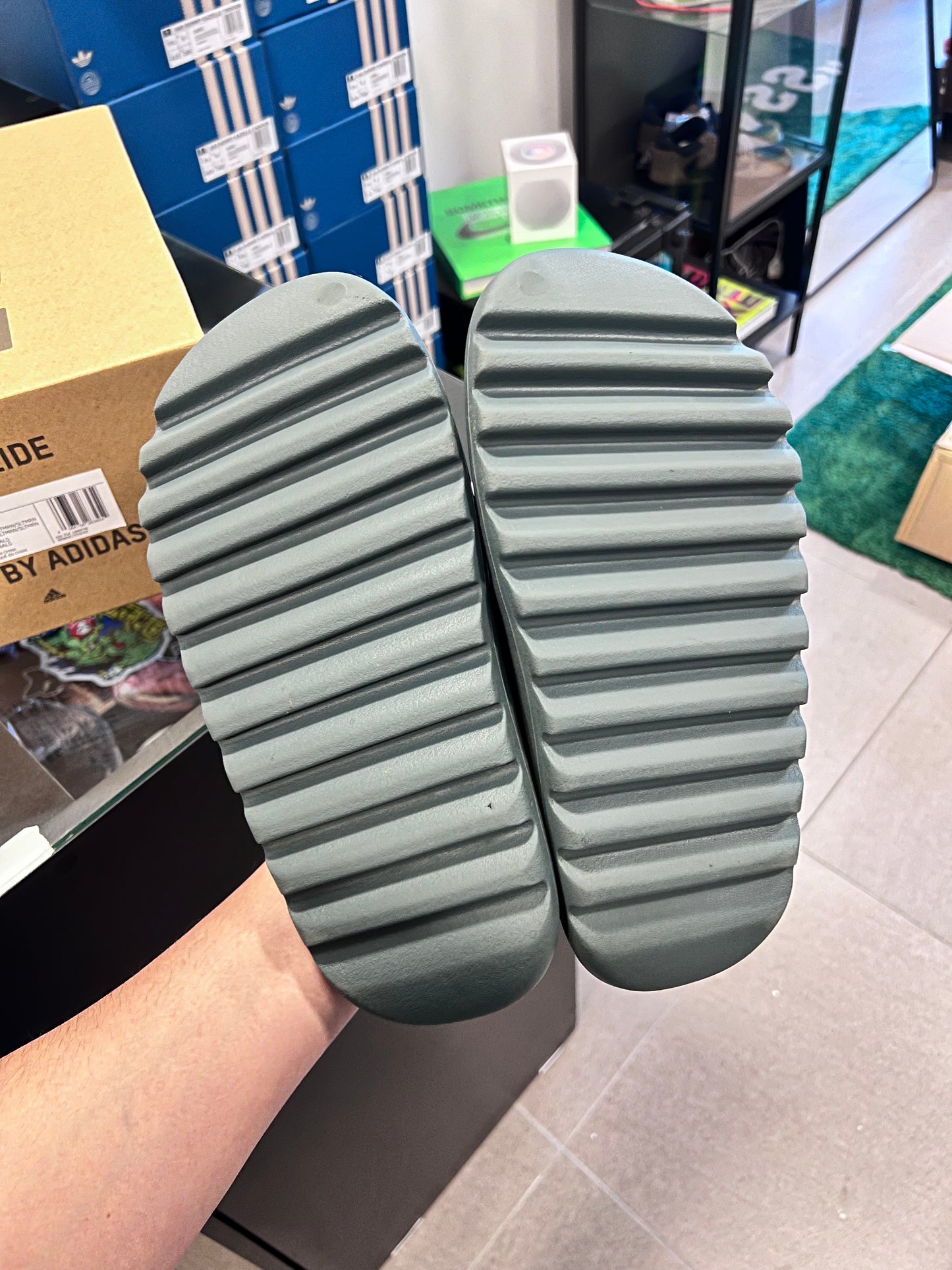 Adidas Yeezy Slide
Slate Marine