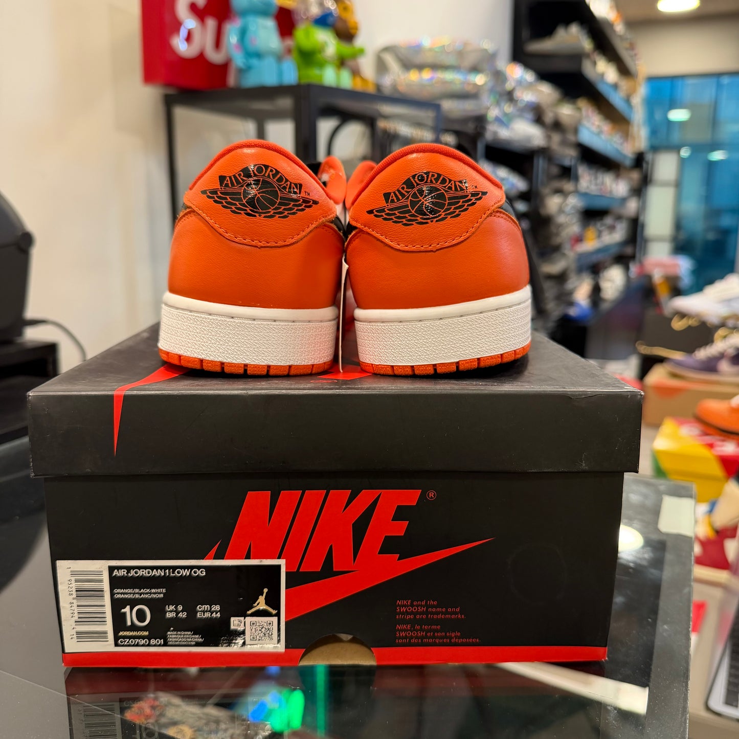 Jordan 1 Low OG Starfish (USADA)