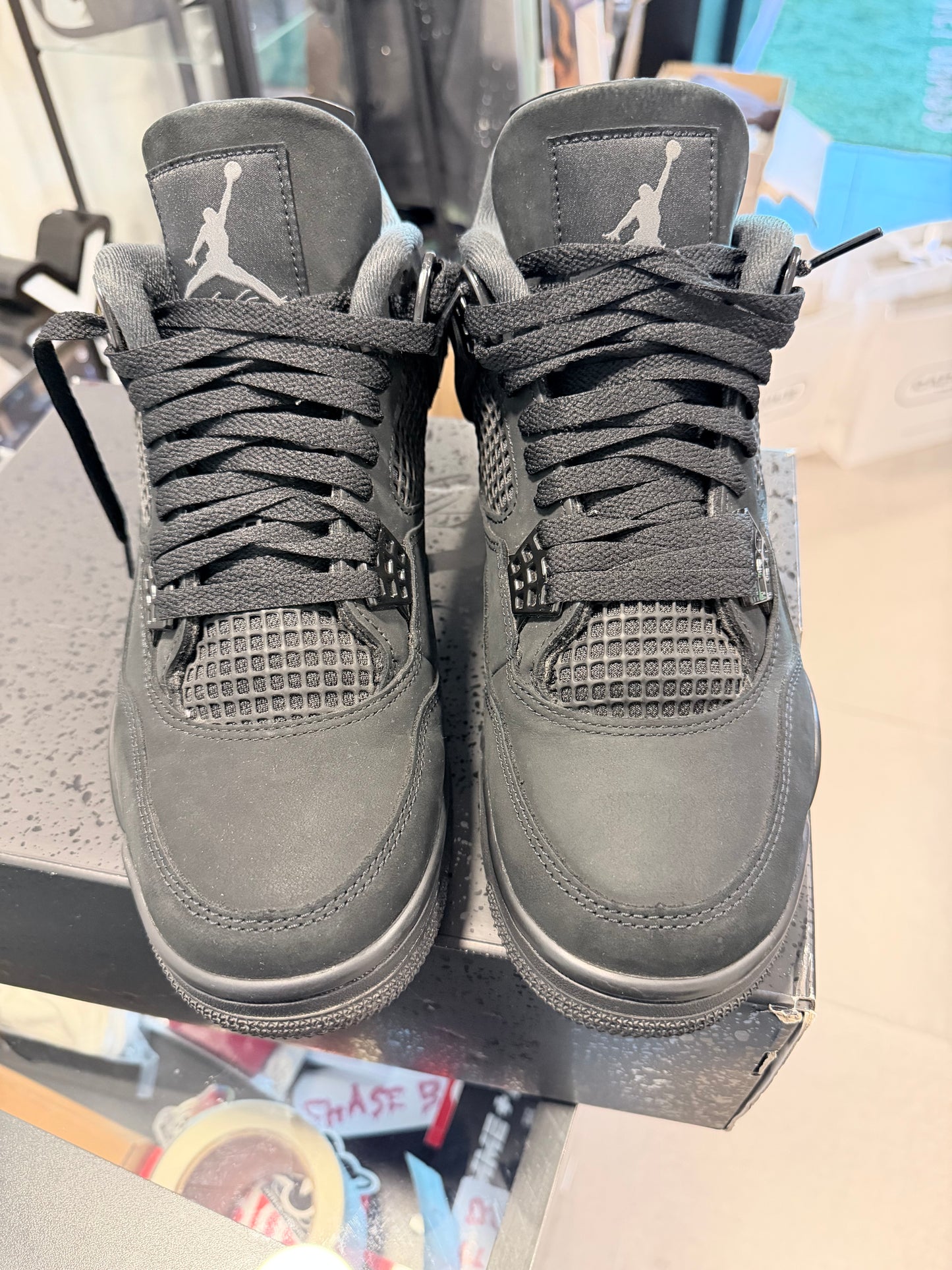 Jordan 4 Retro Black Cat 2025 (USADA)