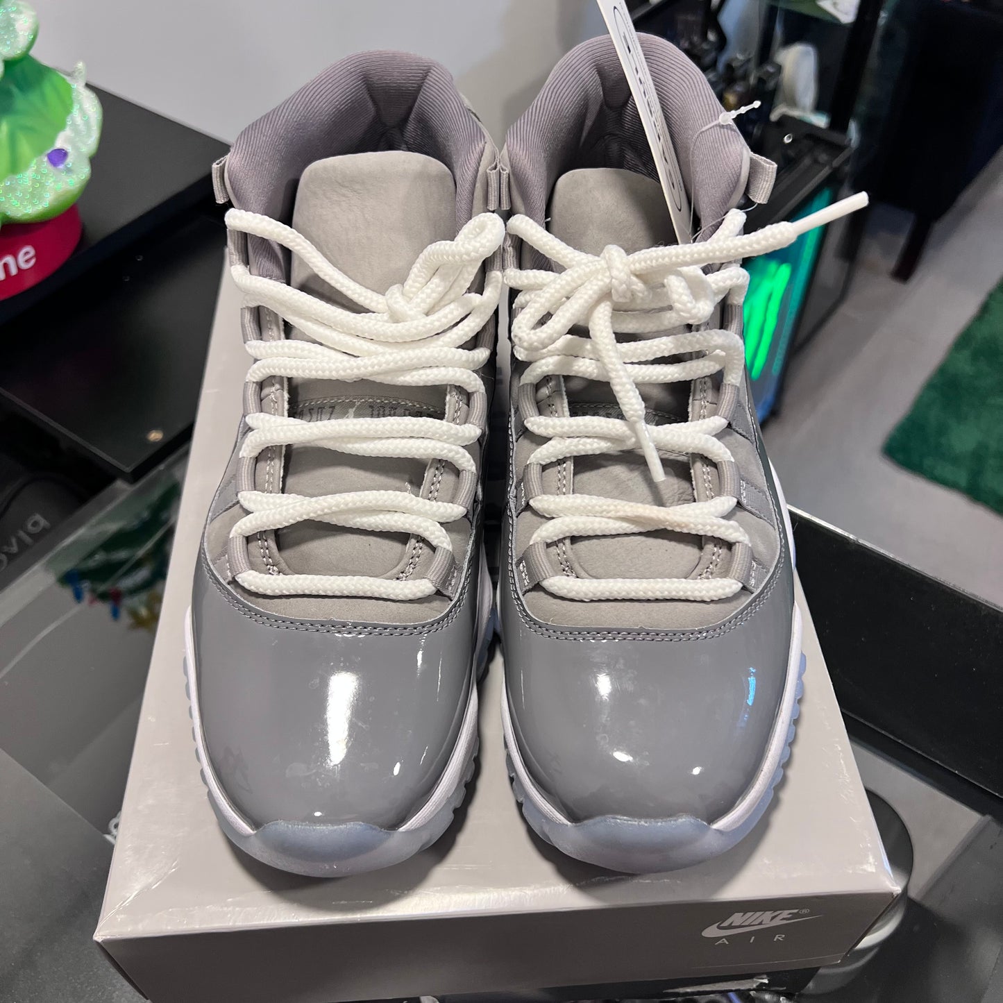 Jordan 11 Retro
Cool Grey (2021) (USADA)