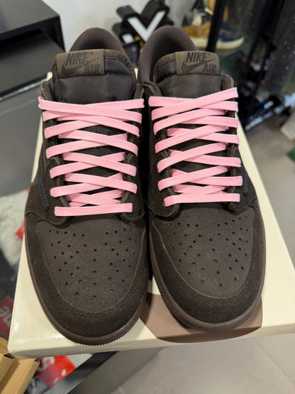 Jordan 1 Retro Low OG SP
Travis Scott Velvet Brown (USADA)