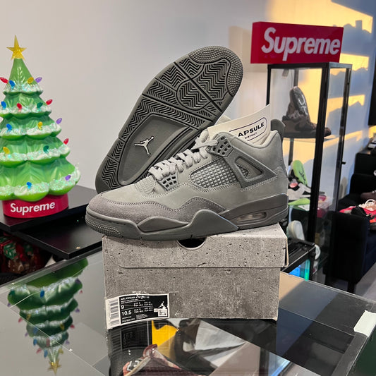 Jordan 4 Retro SE
Paris Olympics Wet Cement (USADA)