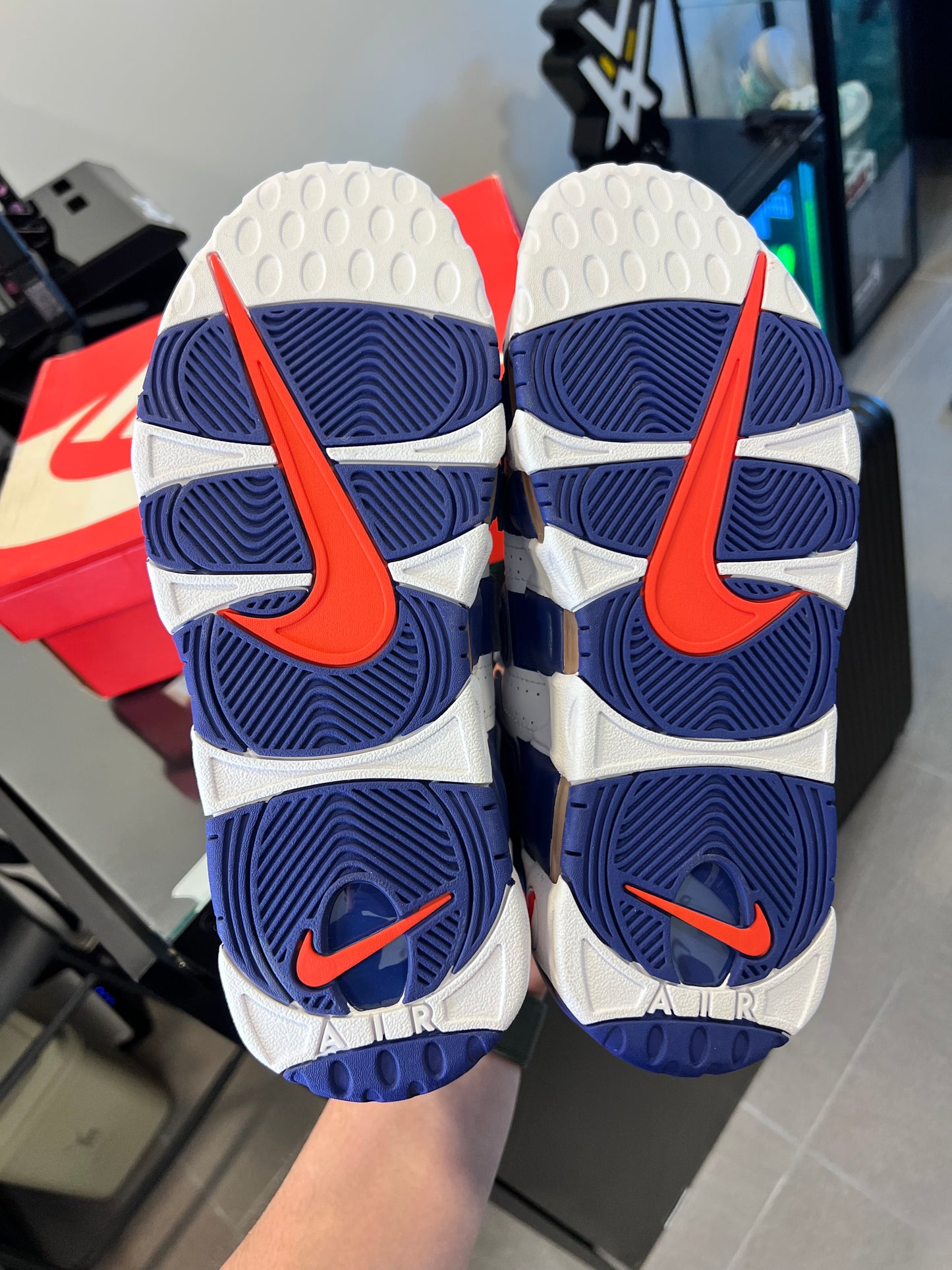 Nike Air More Uptempo Knicks