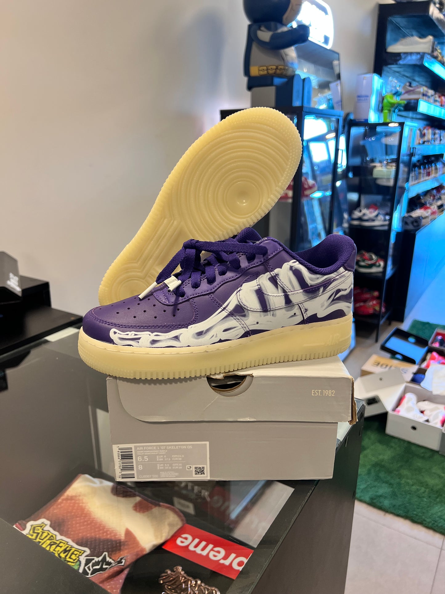 Nike Air Force 1 Low '07 QS
Purple Skeleton Halloween (2021)