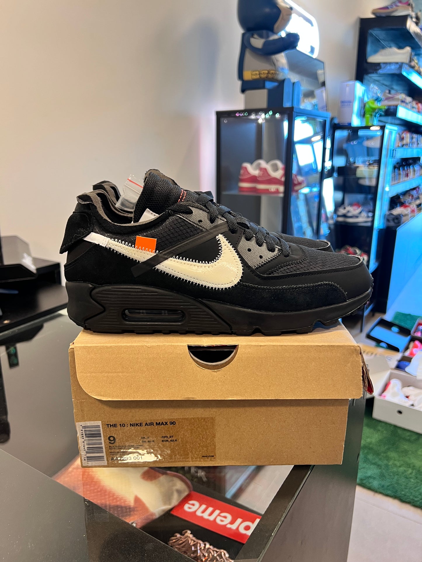Nike Air Max 90
Off-White Black