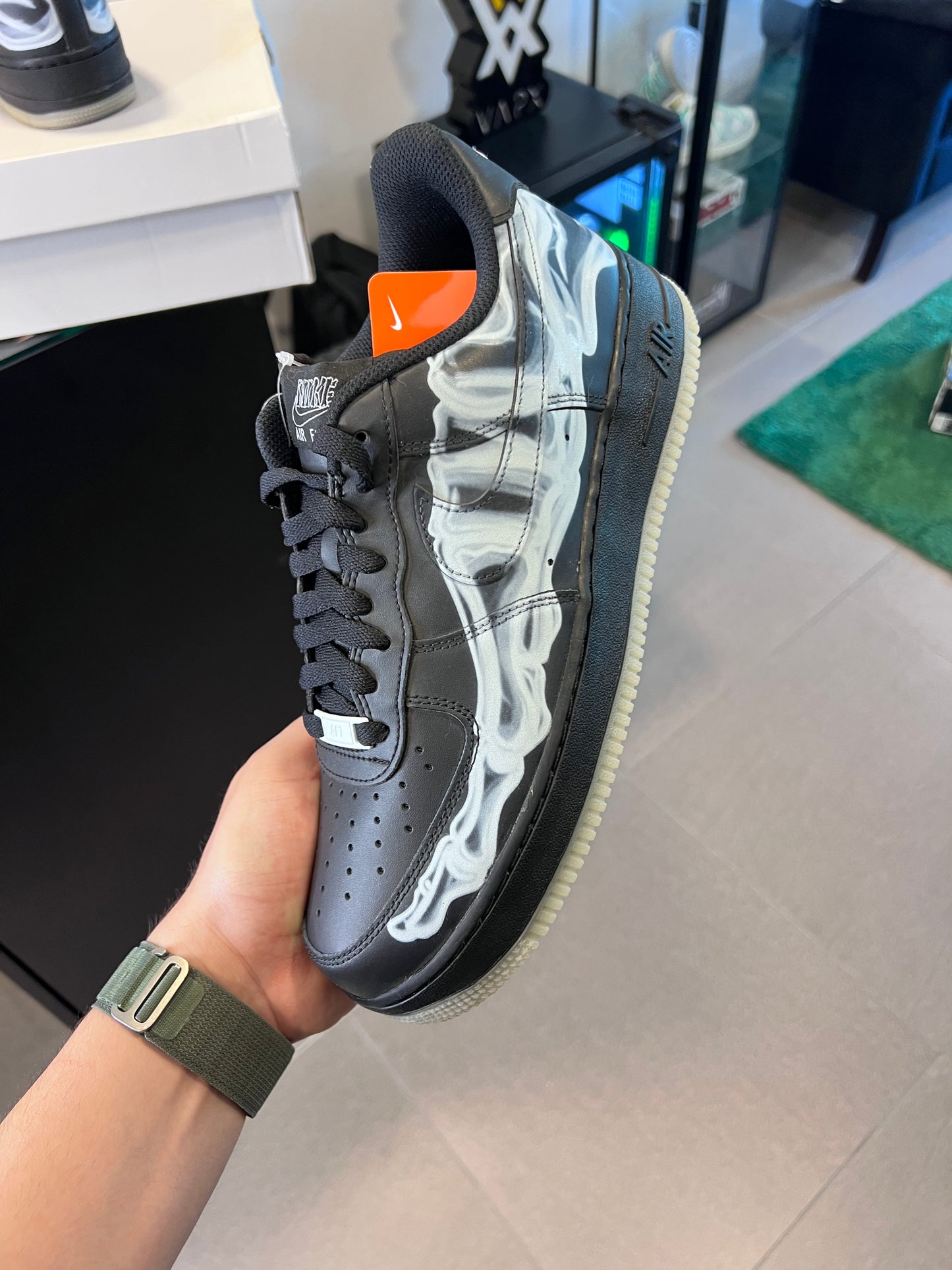Nike Air Force 1 Low Black Skeleton Halloween (2019)