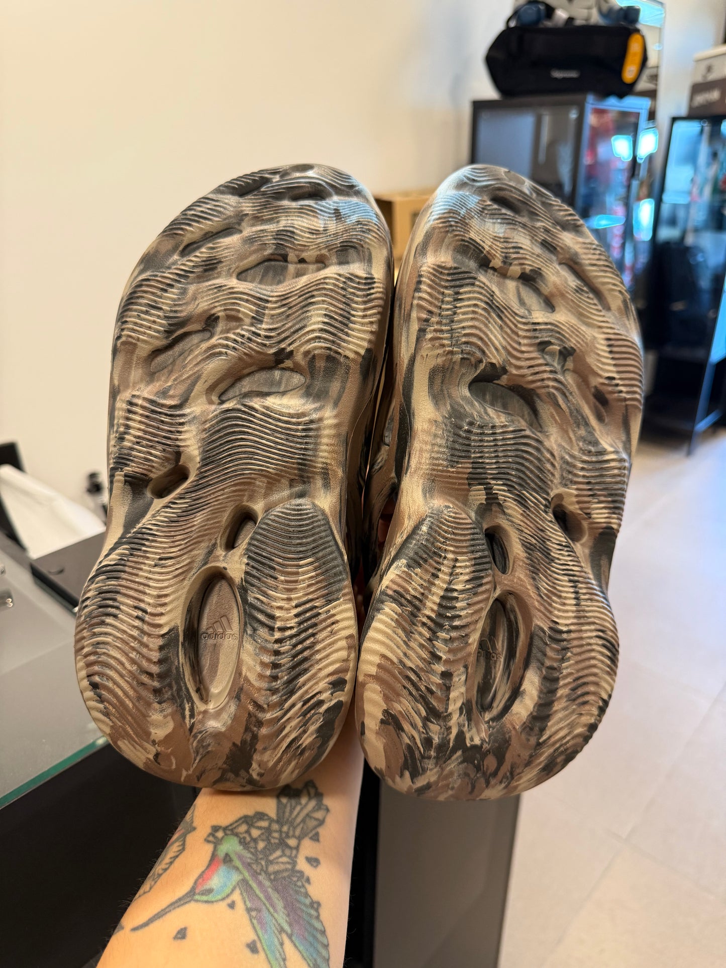 Adidas Yeezy Foam RNR MX Cinder
