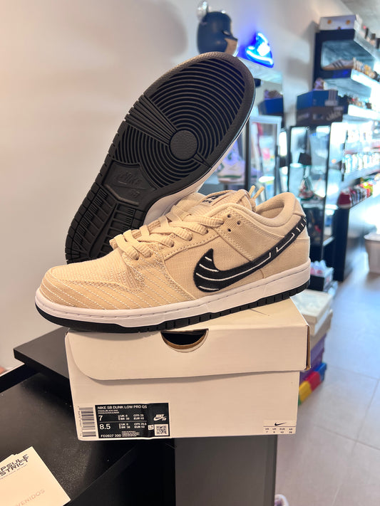 Nike SB Dunk Low Albino & Preto