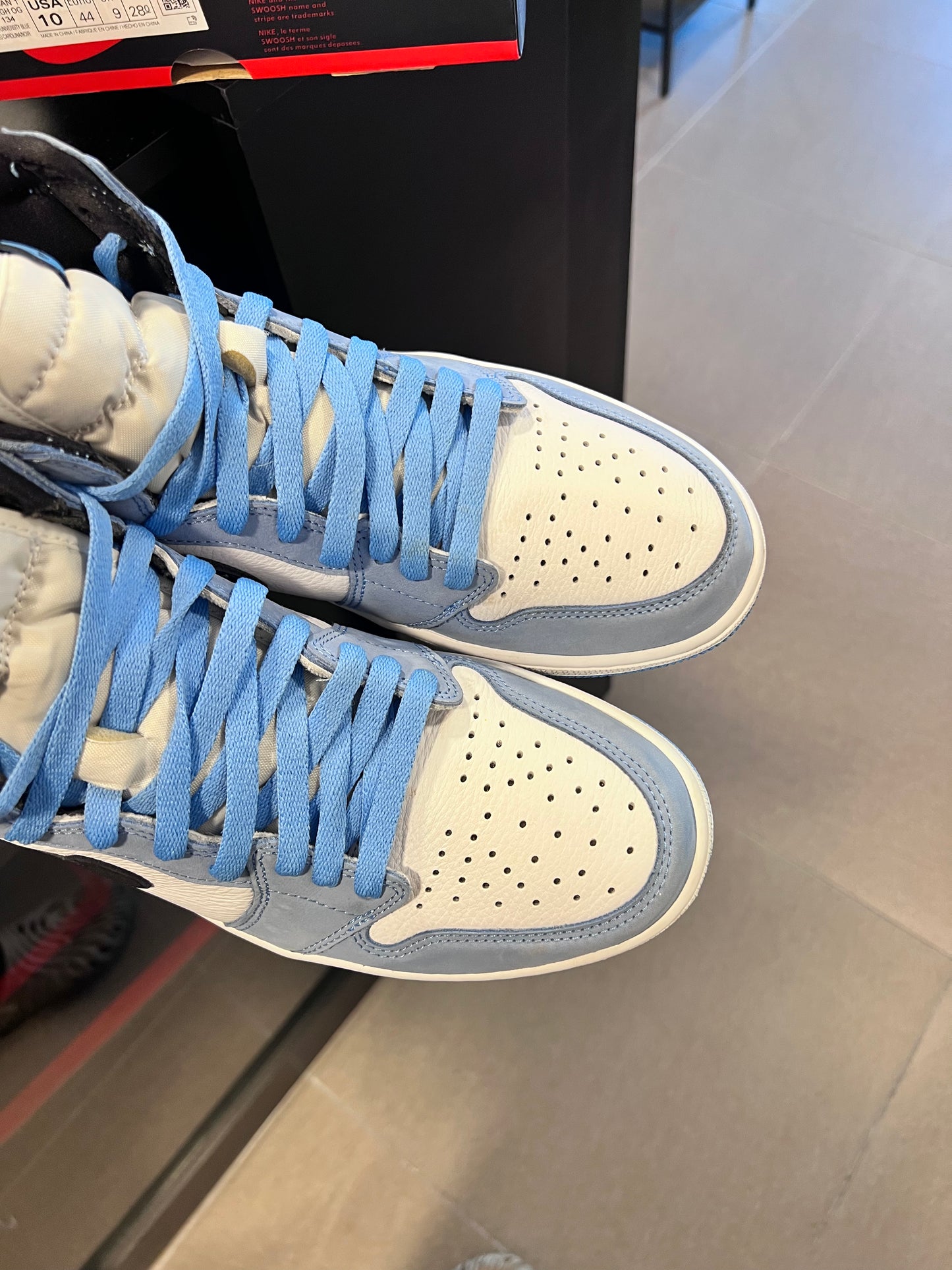Jordan 1 Retro High OG University Blue