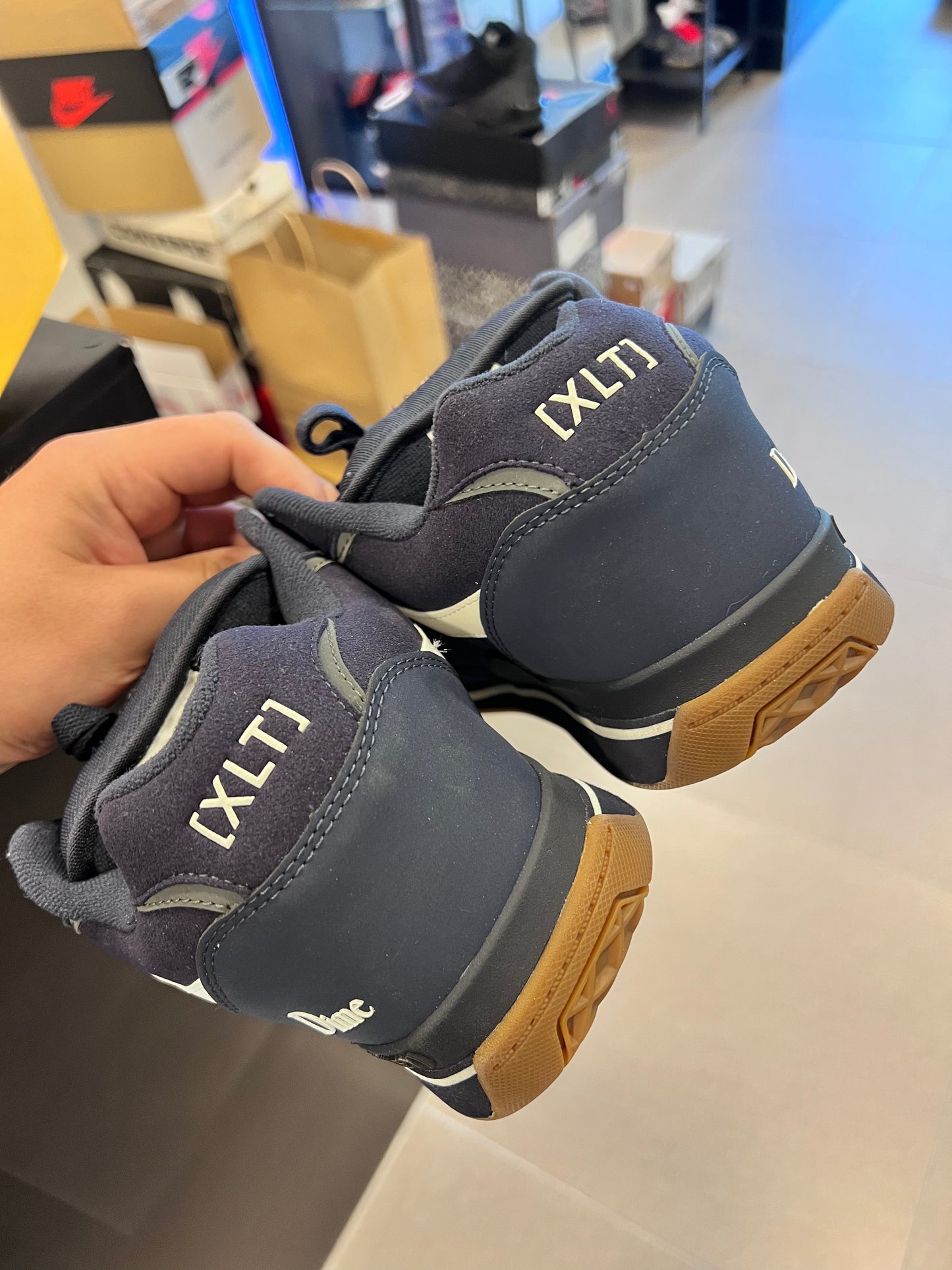 Vans Rowley XLT
Dime