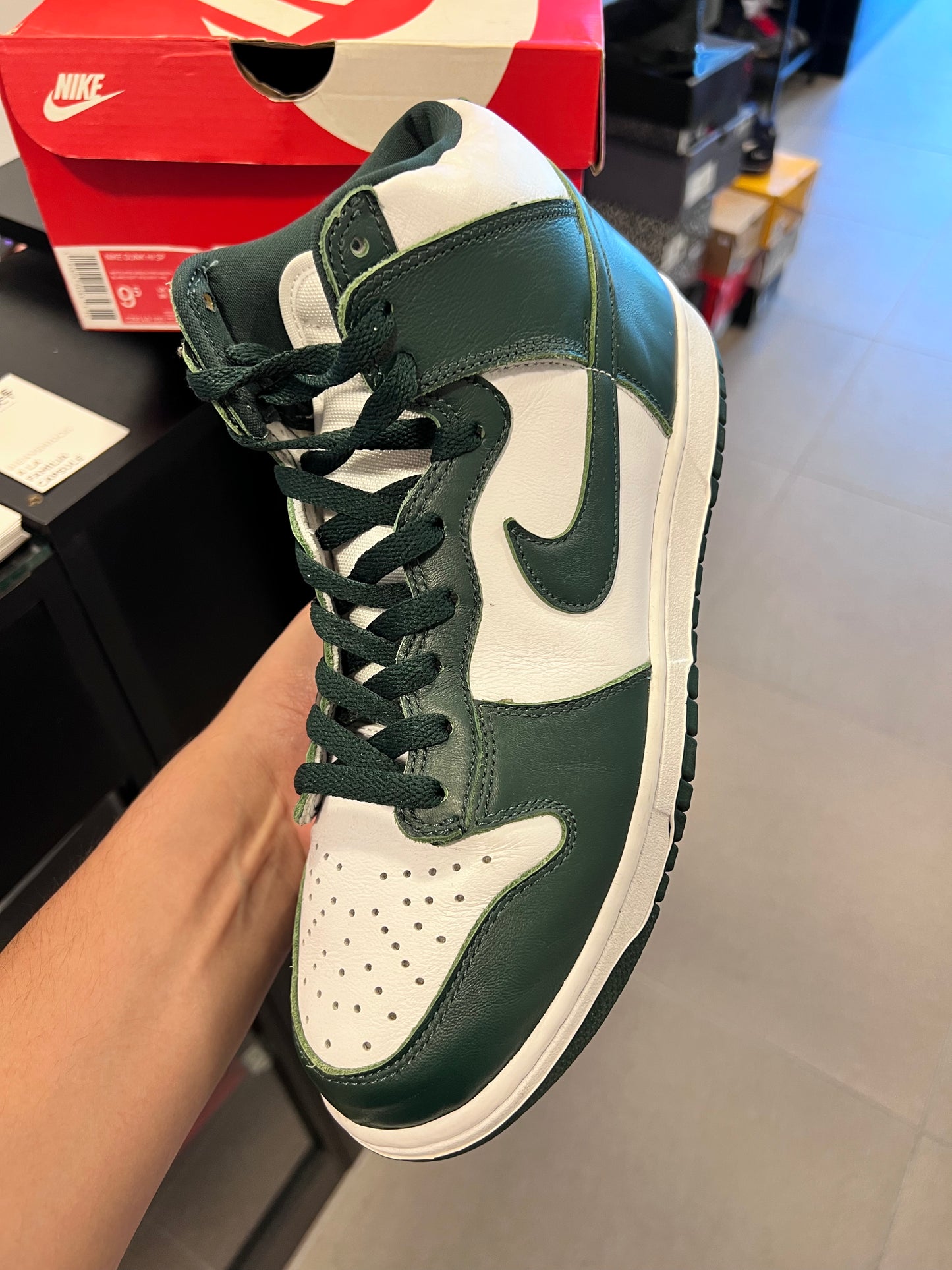 Nike Dunk High SP
Spartan Green