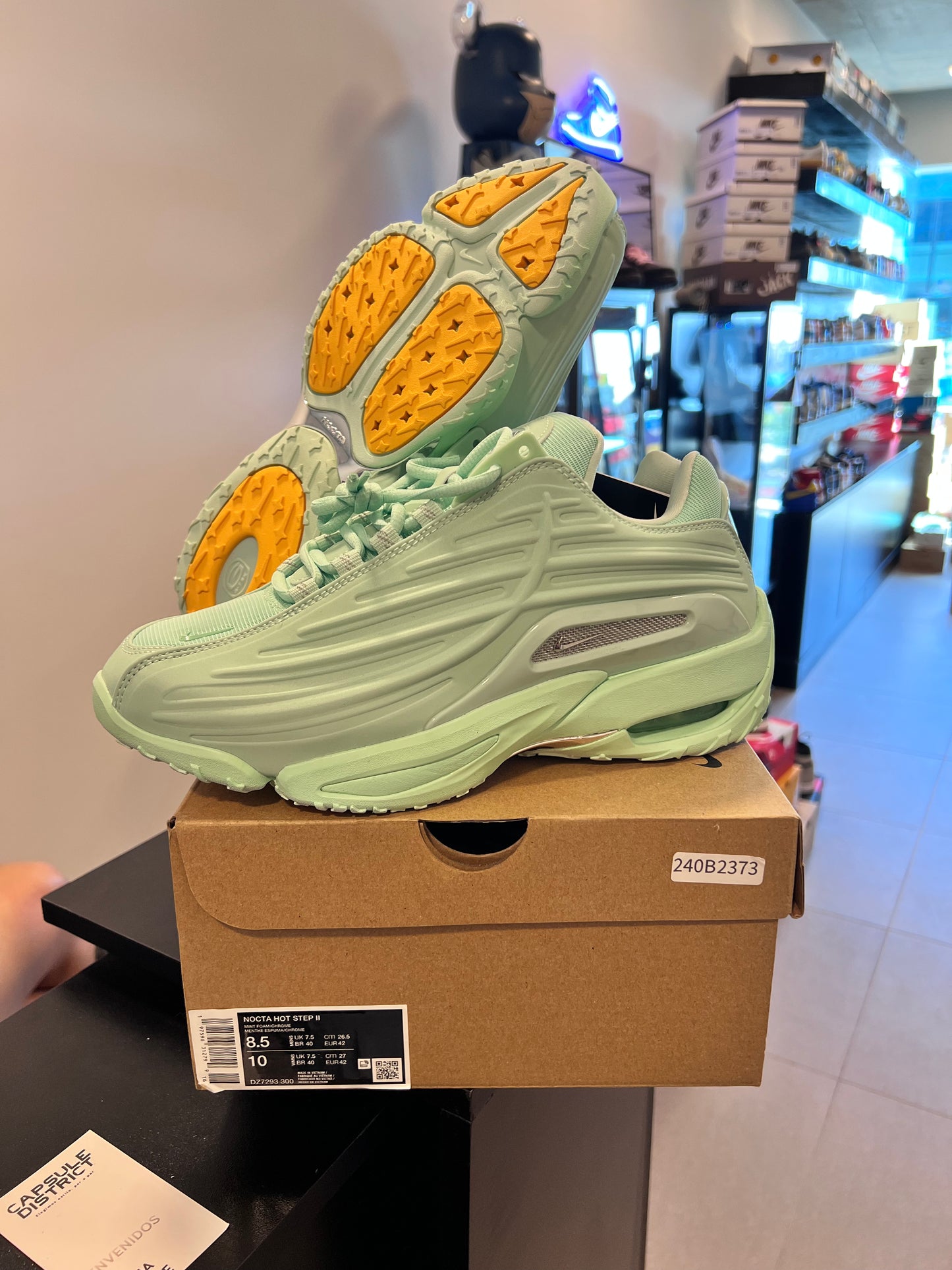 Nike Hot Step 2
Drake NOCTA Mint Foam