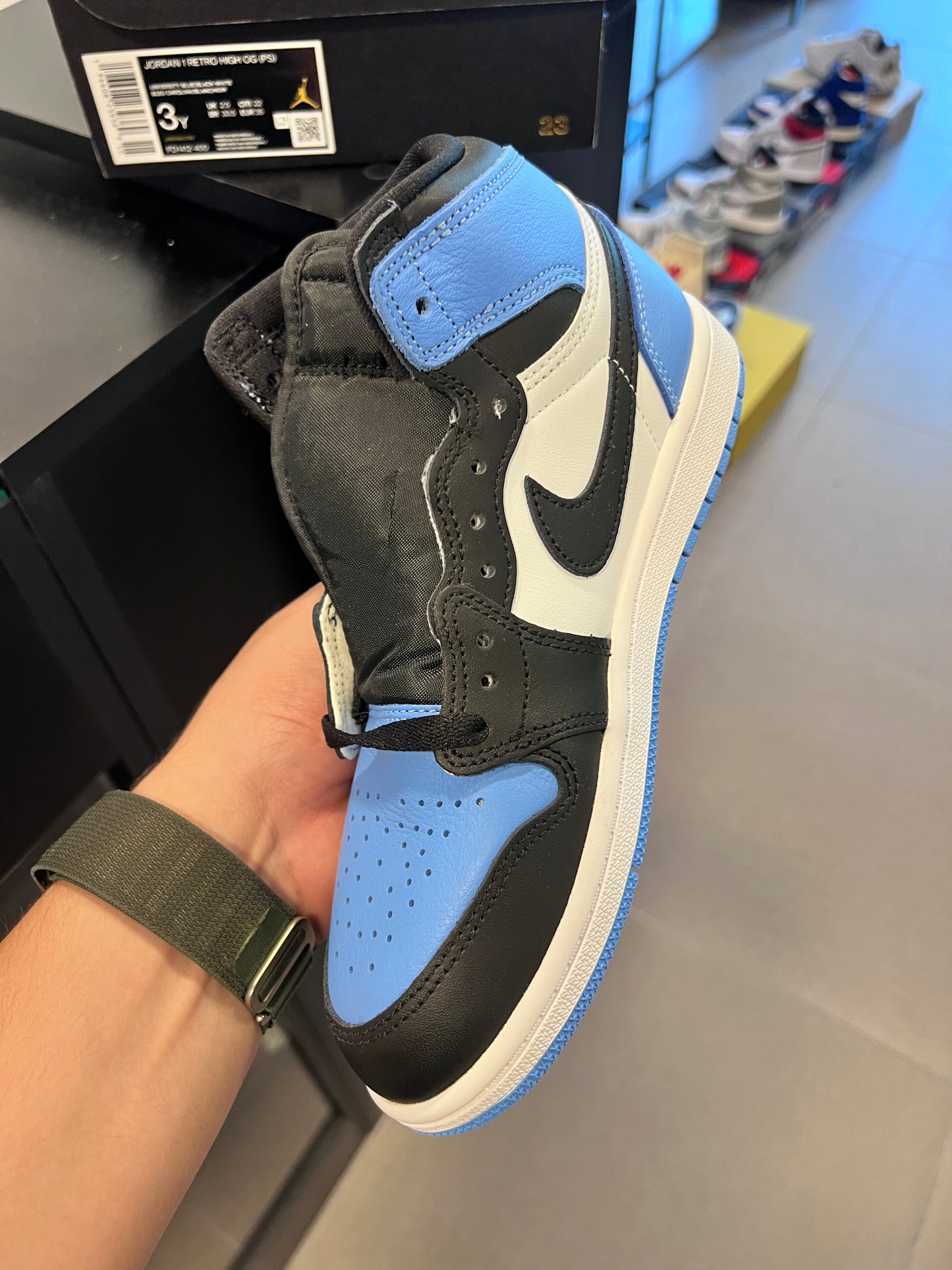 Jordan 1 Retro High OG
UNC Toe (PS)