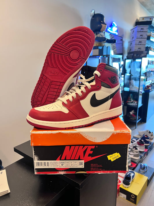 Jordan 1 Retro High OG
Chicago Lost and Found
