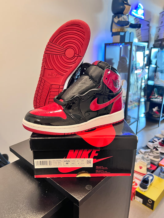 Jordan 1 Retro High OG
Patent Bred (GS)