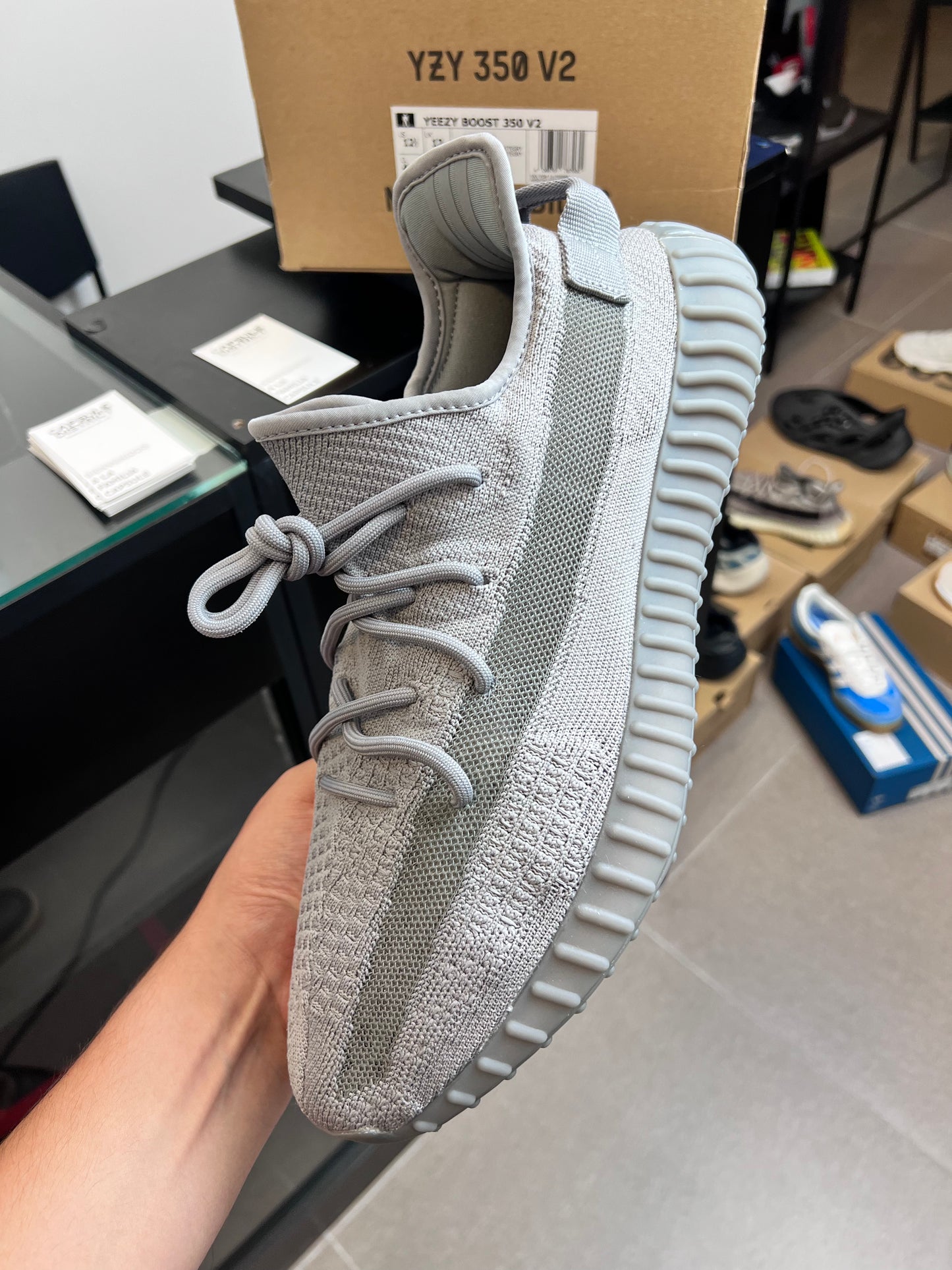 Adidas Yeezy 350 V2 Grey