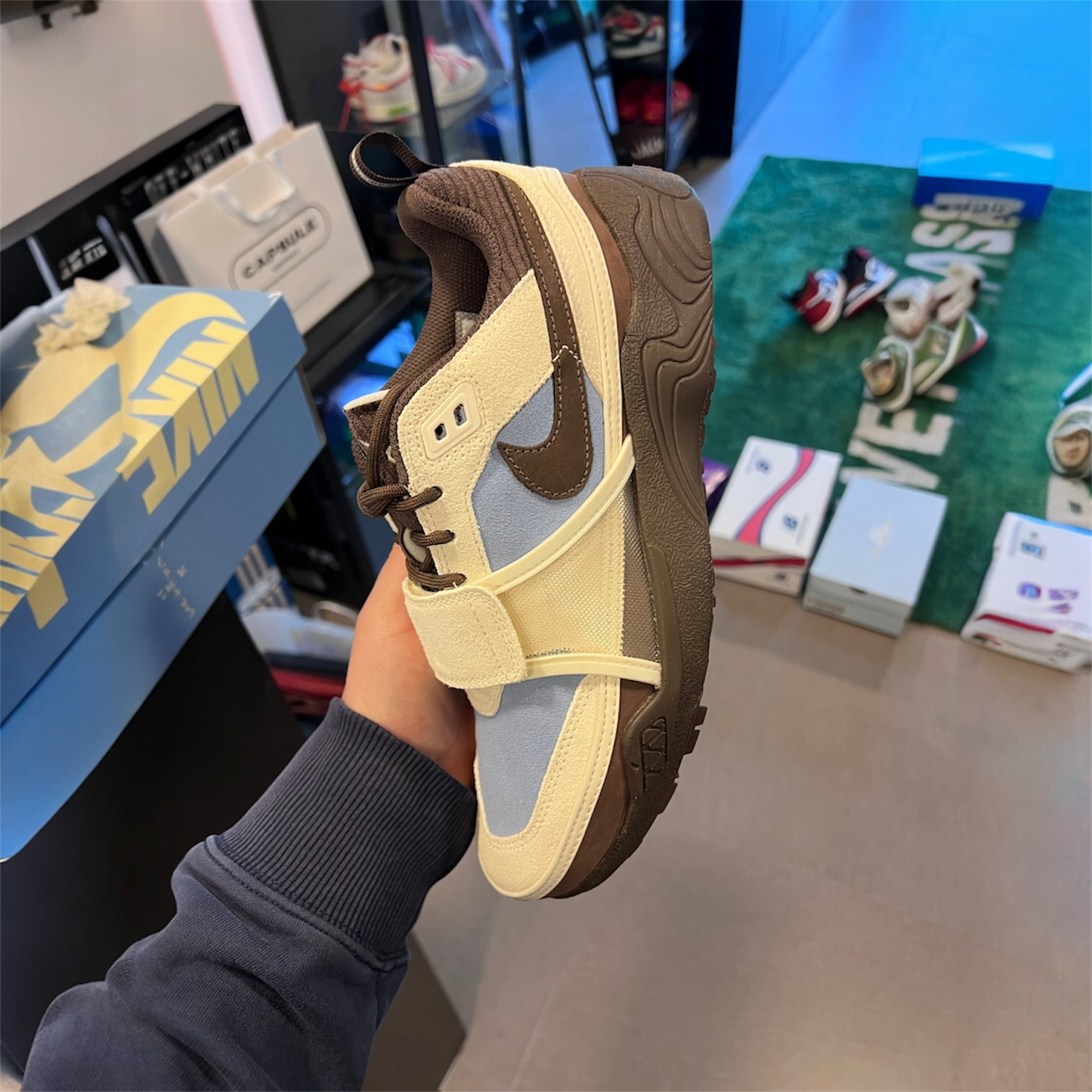 Nike Zoom Field Jaxx Travis Scott Leche Blue