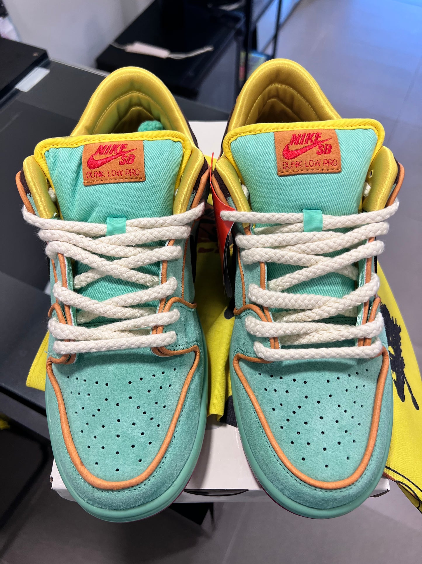 Nike SB Dunk Low Rodeo Tourmaline
