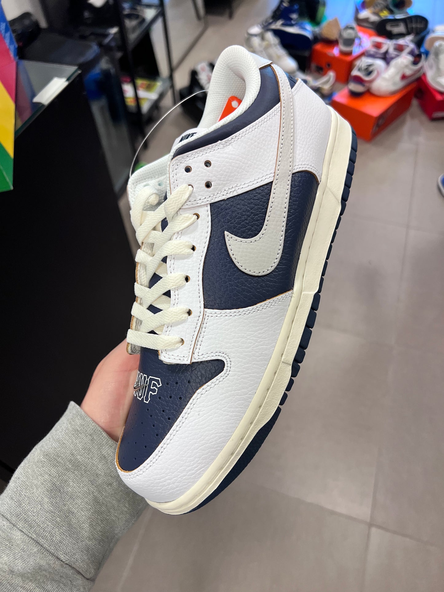 Nike SB Dunk Low
HUF New York City